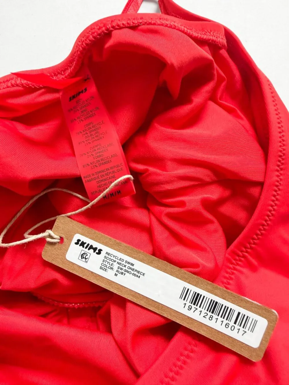 Skims Signature Swim Scoop Neck One Piece Ruby Red Size Medium NEW NWT